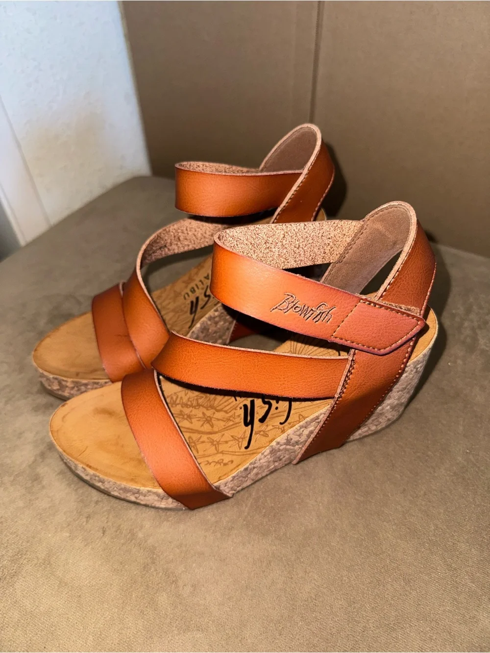 Blowfish Tan/Brown Leather Cross-Strap Wedge Sandals
